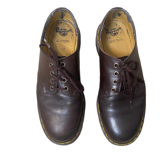 Dr. Martens 1561/59 Lace-Up Oxfords - Picture 2 of 7